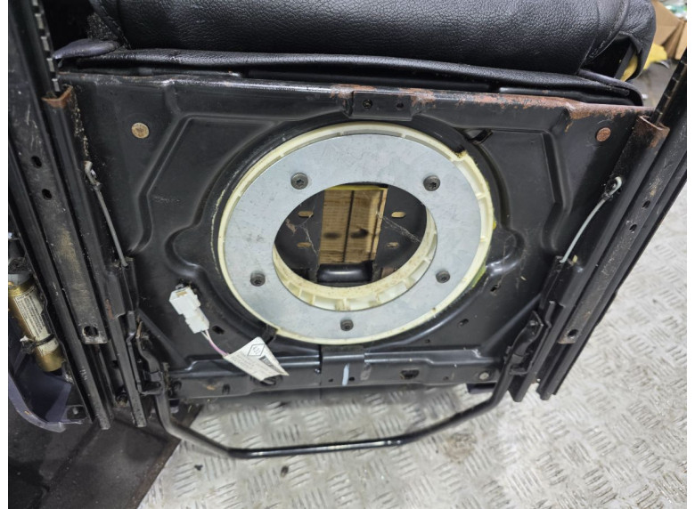 Сиденье переднее правое к Renault Espace, 2000г.