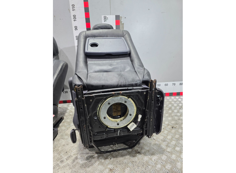 Сиденье переднее левое к Renault Espace, 2000г.