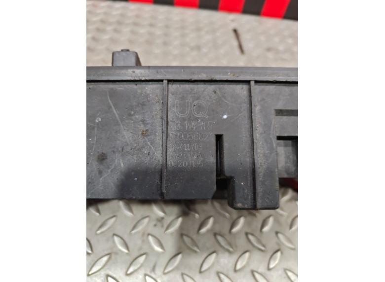 Блок предохранителей к Блок предохранителей к Opel Vectra undefined г. Vectra