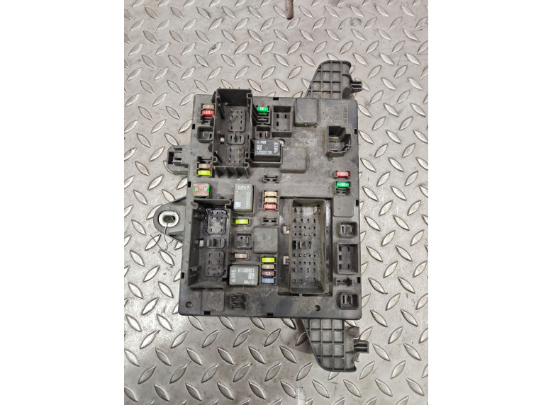 Блок предохранителей к Блок предохранителей к Opel Astra undefined г. Astra