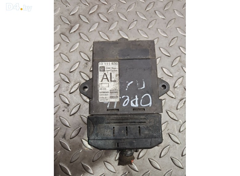 Блок управления двери передней левой к Opel Signum undefined г.