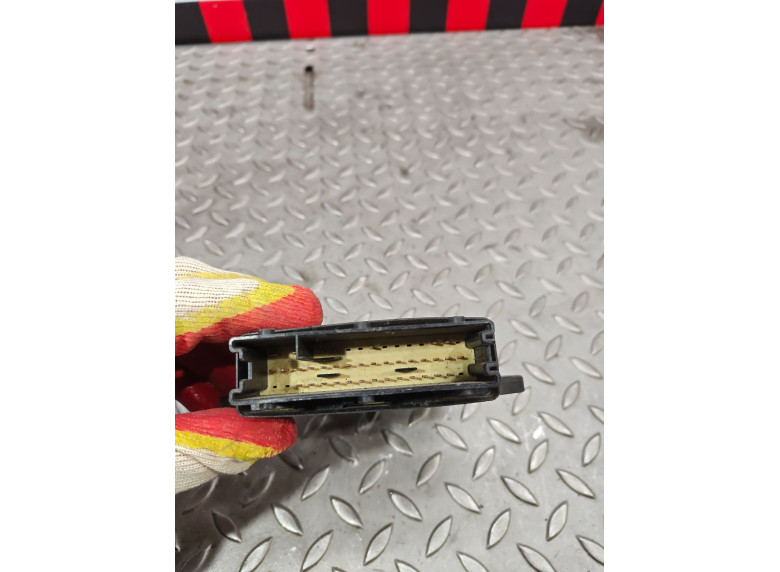 Блок управления двери передней левой к Opel Signum, 2004г.