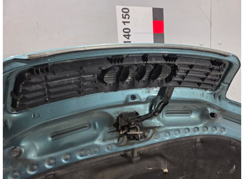 Капот к Audi A6, 1998г.