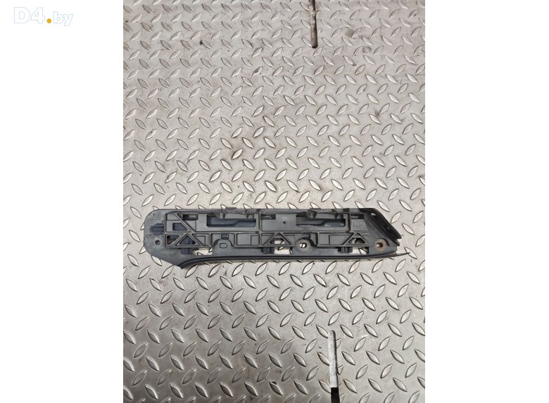 Кронштейн крепления бампера переднего к Volkswagen Touran undefined г.