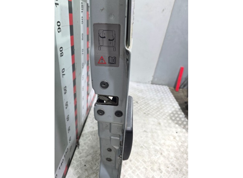 Дверь задняя распашная правая к Дверь задняя распашная правая к Opel Movano undefined г. Master