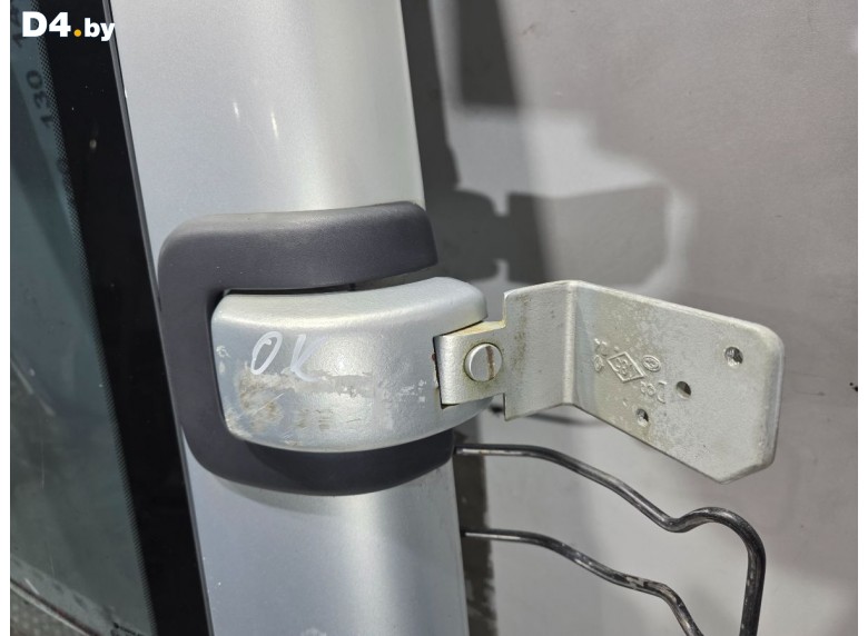 Петля двери задней правой к Opel Movano undefined г.