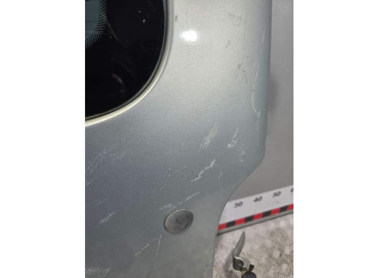 Дверь задняя распашная правая к Renault Master, 2006г.