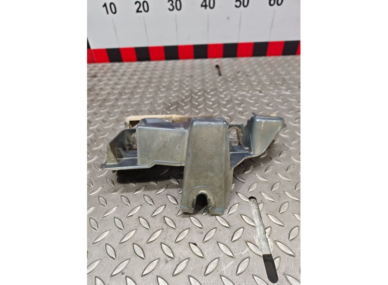 Кронштейн крепления бампера переднего к Кронштейн крепления бампера переднего к Citroen Jumpy undefined г. Jumpy