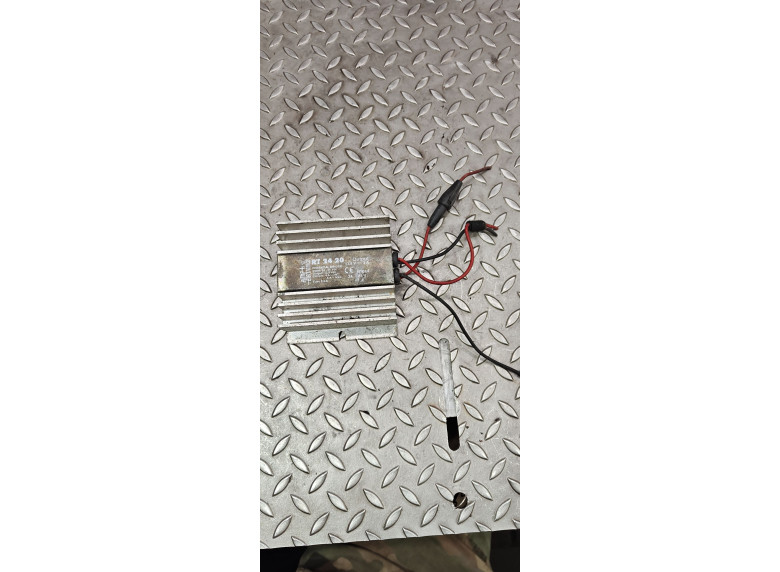 Преобразователь напряжения к Mercedes Atego, 1999г.