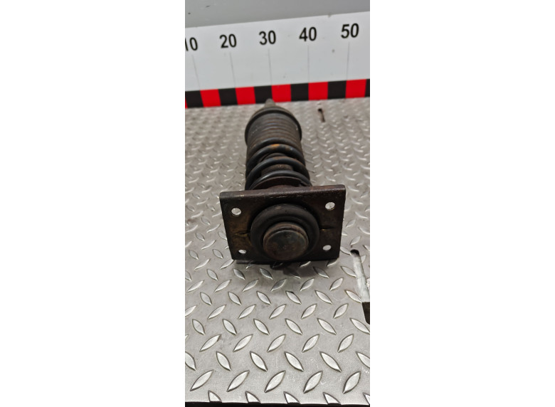 Амортизатор кабины к Mercedes Atego, 1999г.