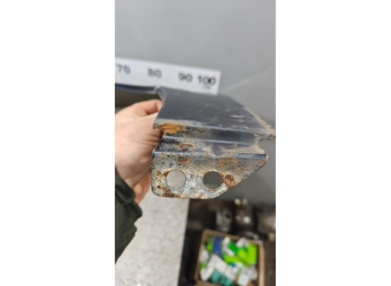 Крыло переднее левое к Volkswagen Passat, 2007г.