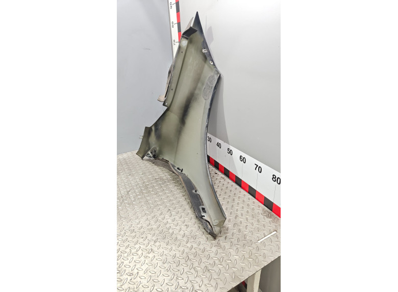 Крыло переднее левое к Renault Megane, 2010г.