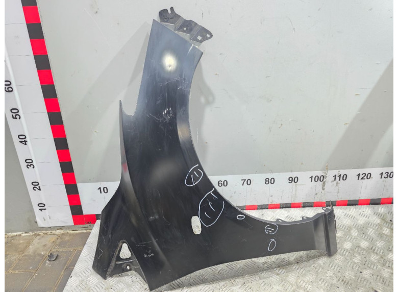 Крыло переднее правое к Mazda 2, 2010г.