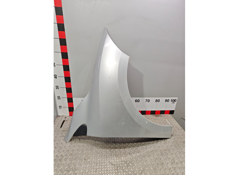 Крыло переднее правое к Renault Megane, 2010г.