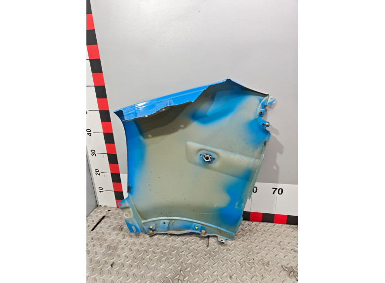 Крыло переднее правое к Renault Master, 2006г.