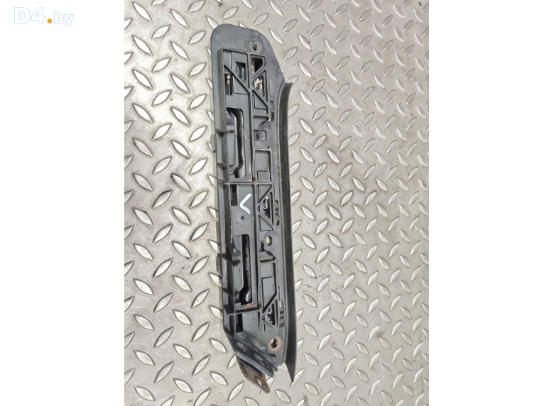 Кронштейн крепления бампера переднего к Volkswagen Touran undefined г.