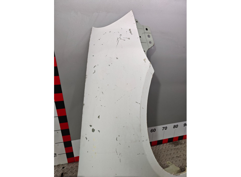 Крыло переднее правое к Volkswagen Golf, 2005г.