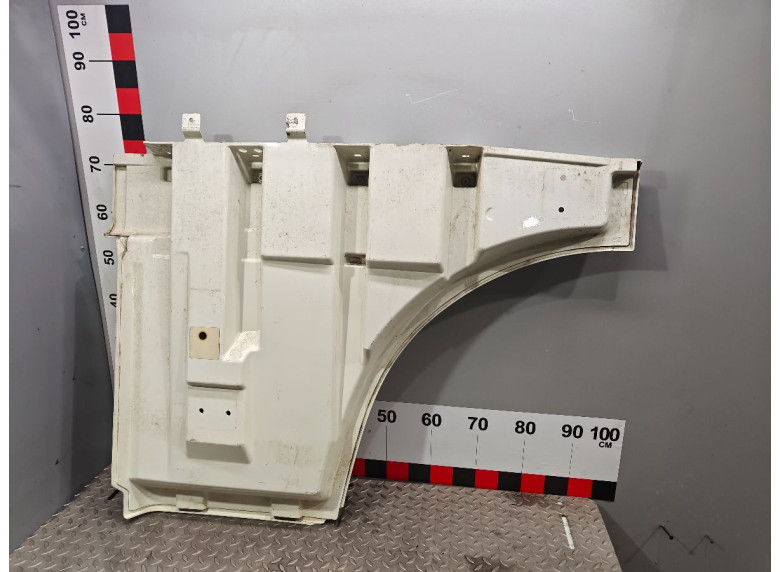 Накладка (удлинитель) двери правой к DAF XF, 2005г.