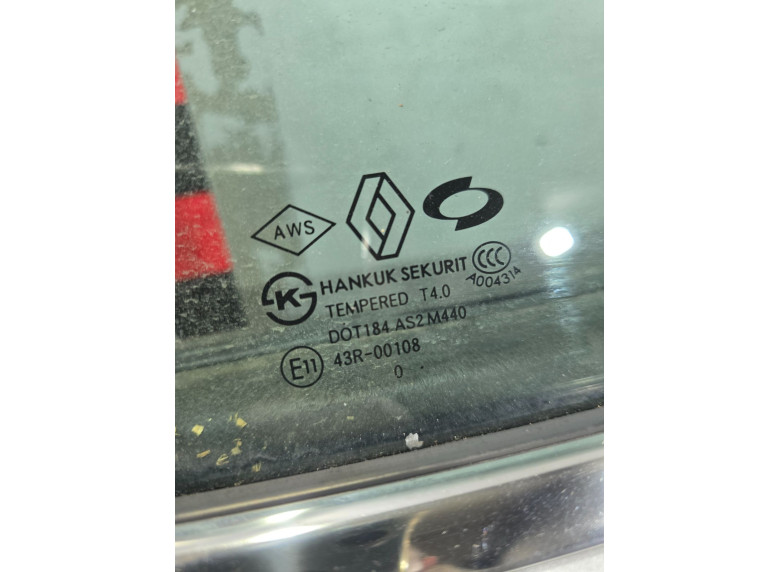 Стекло двери задней правой к Renault Latitude, 2010г.