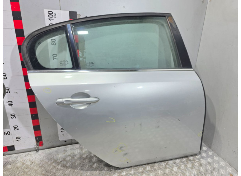 Дверь задняя правая к Renault Latitude, 2010г.