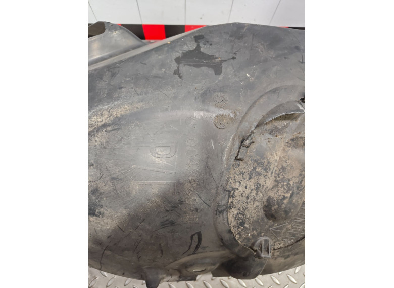 Защита арок передняя правая (подкрылок) к Renault Kangoo, 2010г.