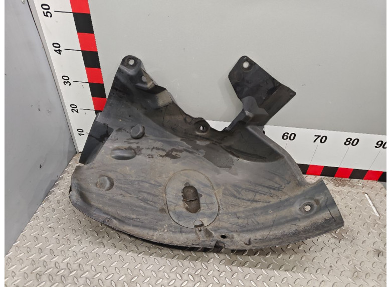 Защита арок передняя правая (подкрылок) к Renault Kangoo, 2010г.