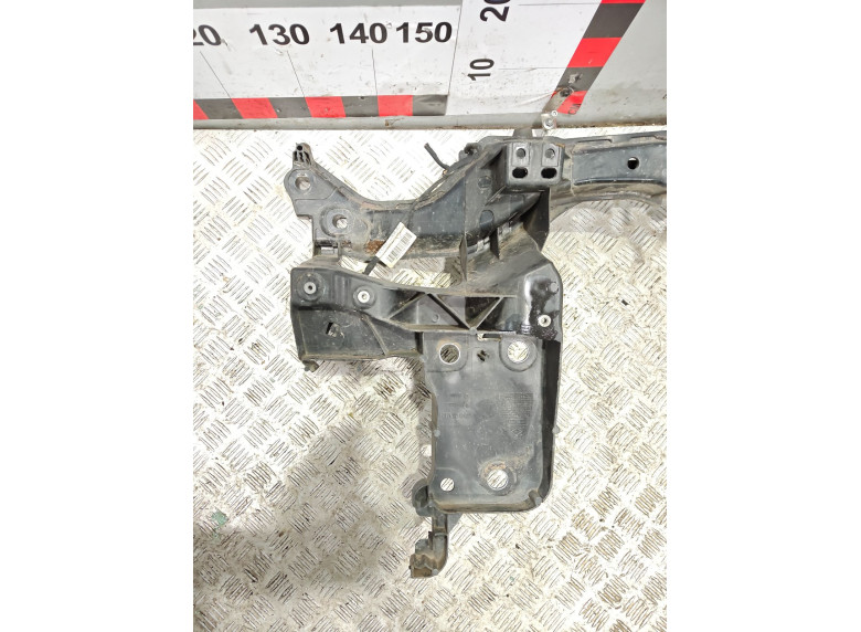 Передняя панель крепления облицовки (телевизор) к Renault Kangoo, 2008г.