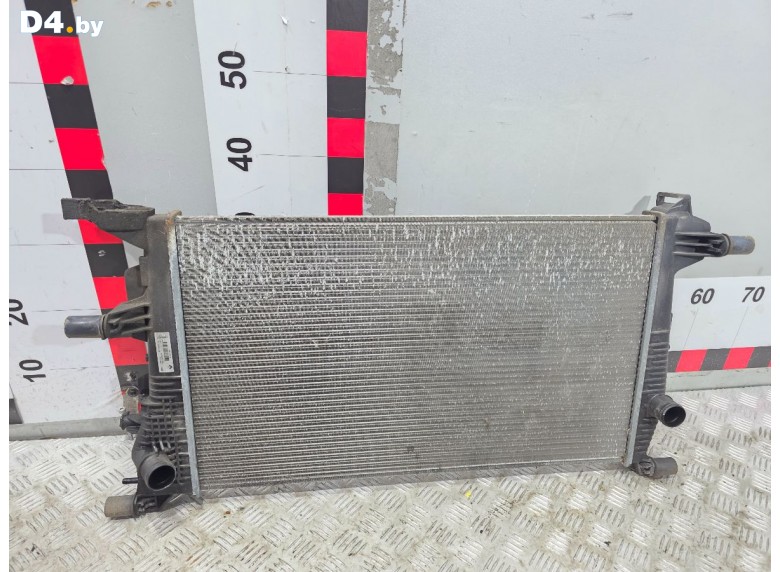 Радиатор (основной) к Renault Megane undefined г.