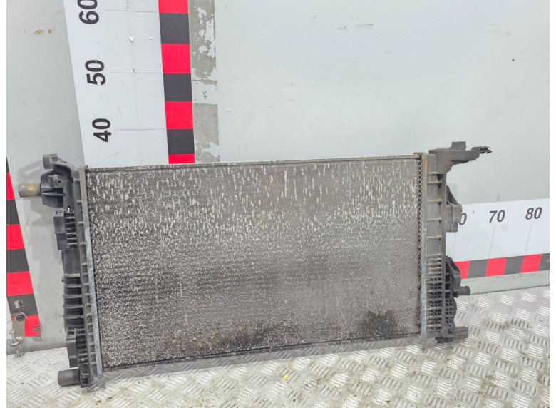 Радиатор (основной) к Renault Megane, 2010г.