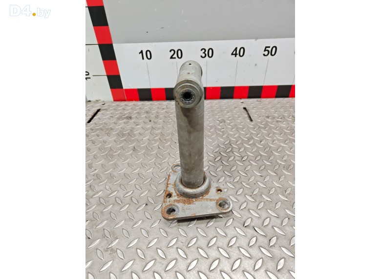 Клык бампера передний левый к Audi A6 undefined г.