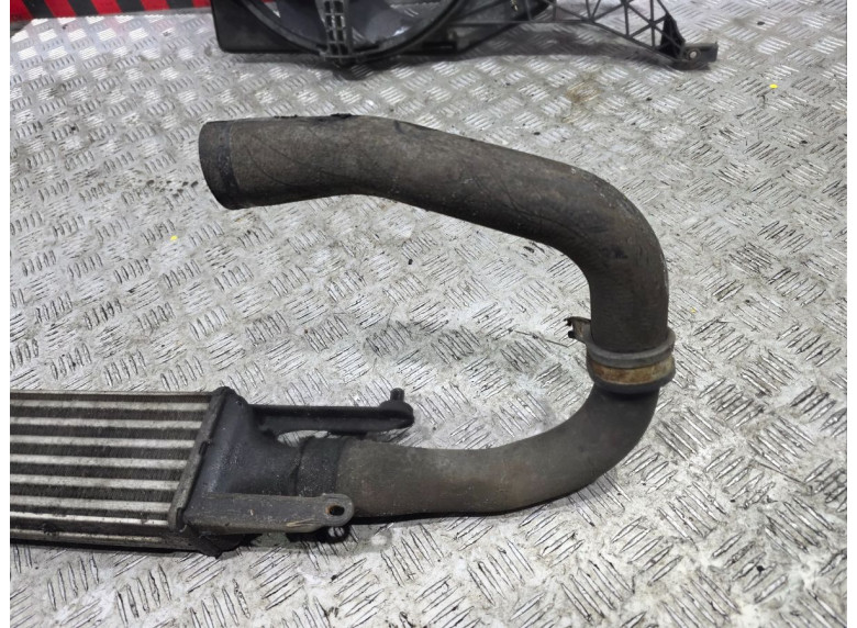 Патрубок интеркулера к Opel Corsa