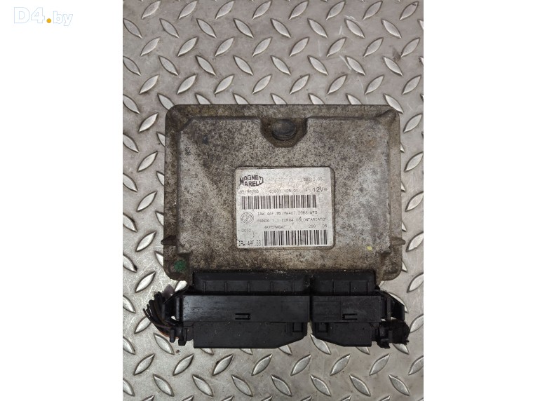 Блок управления двигателем к Fiat Panda undefined г.