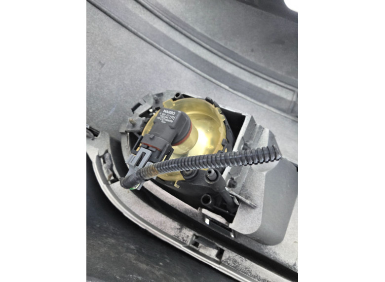 Фара противотуманная правая к Volvo S40, 2006г.
