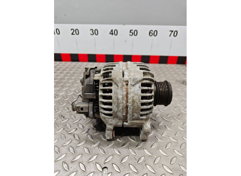 Генератор к Volkswagen Golf, 2000г.