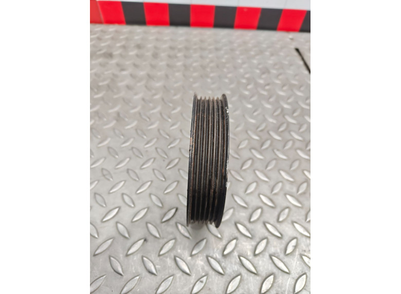 Шкив насоса гидроусилителя к Volkswagen Golf, 2001г.