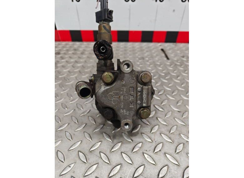 Насос гидроусилителя руля к Volkswagen Golf, 2001г.