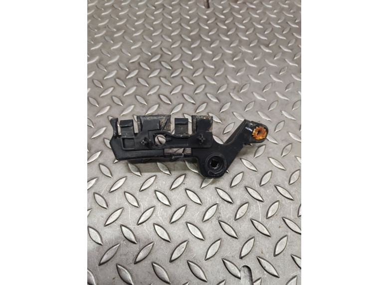 Кронштейн крепления бампера переднего к Кронштейн крепления бампера переднего к Renault Megane undefined г. Megane