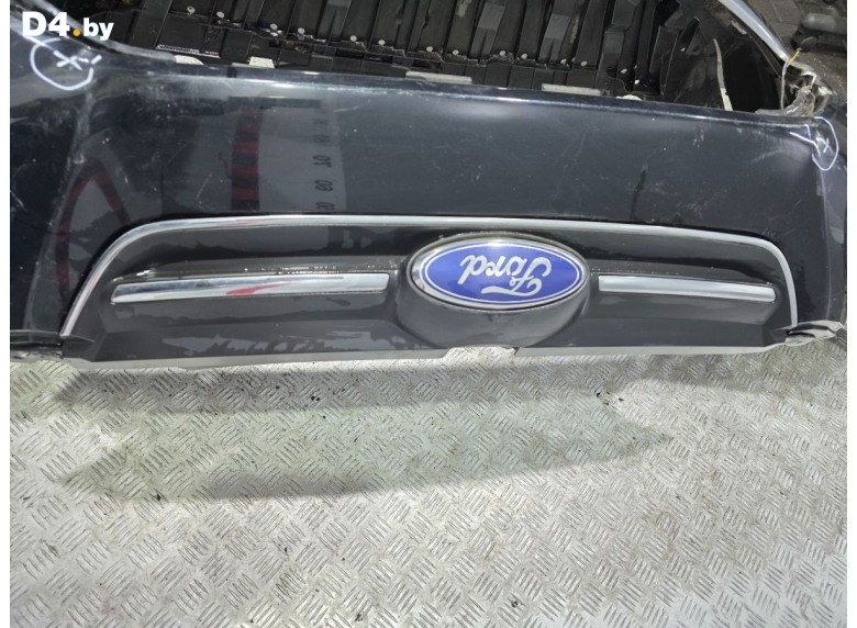 Решетка радиатора к Ford C-Max undefined г.