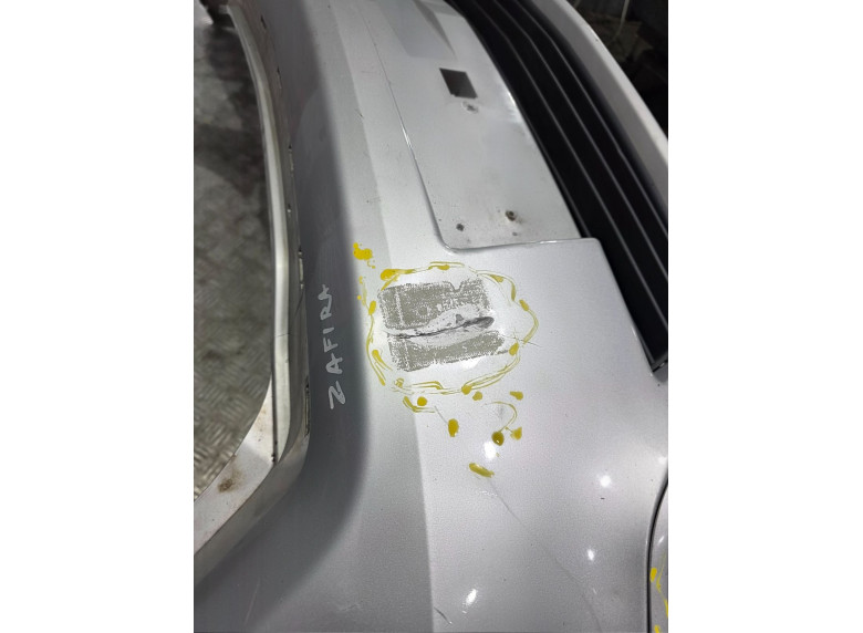 Бампер передний к Opel Zafira, 2006г.