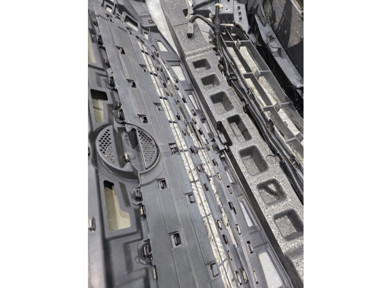 Решетка радиатора к Решетка радиатора к Opel Insignia undefined г. Insignia