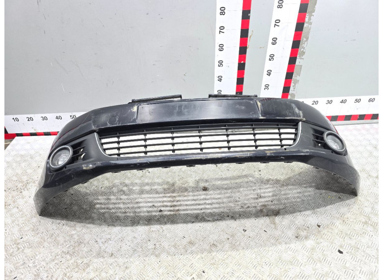 Бампер передний к Volkswagen Golf, 2009г.