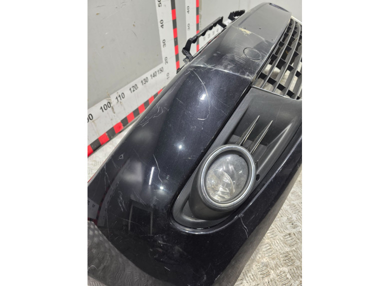 Бампер передний к Volkswagen Golf, 2009г.