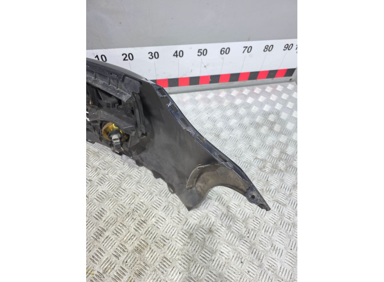 Бампер передний к Volkswagen Golf, 2009г.