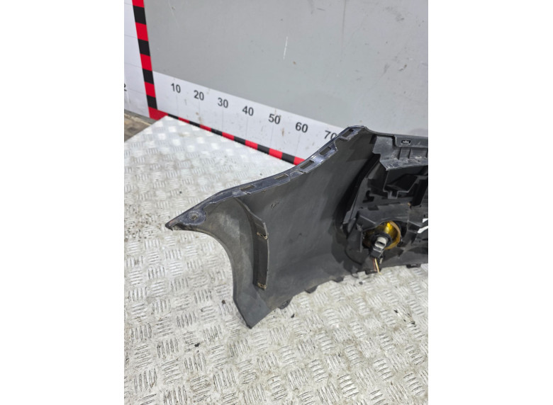 Бампер передний к Volkswagen Golf, 2009г.