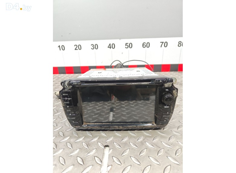 Магнитола к Volkswagen Caddy undefined г.