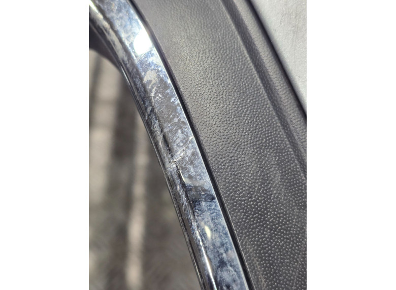 Заглушка (решетка) в бампер передний к Volkswagen T-Cross, 2019г.