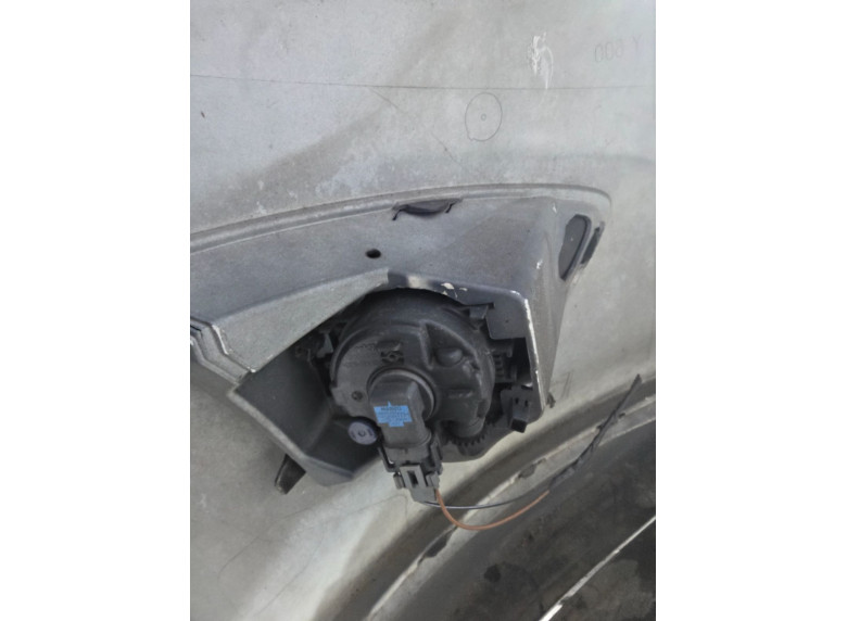 Фара противотуманная правая к Ford Grand C-Max, 2012г.