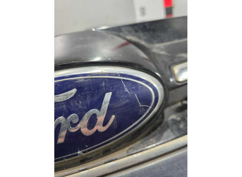Решетка радиатора к Ford Grand C-Max, 2012г.