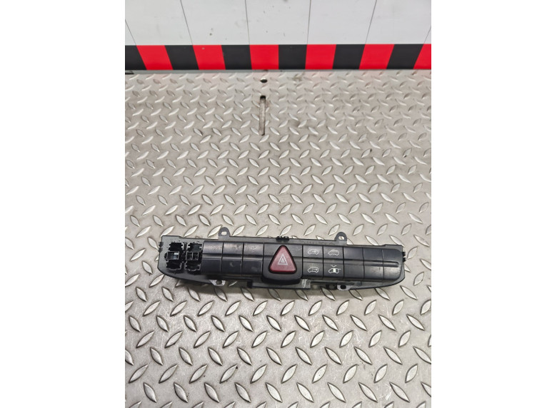 Кнопка аварийной сигнализации к Mercedes Vito W639, 2006г.