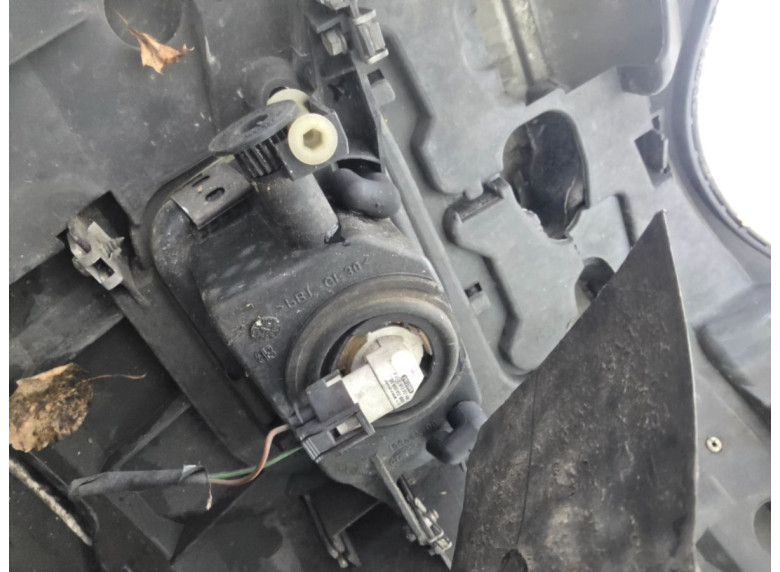 Фара противотуманная левая к Mercedes C W203, 2003г.